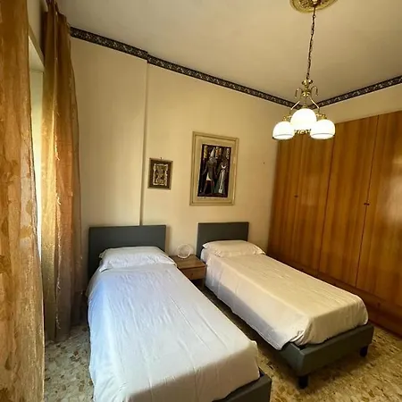 Lägenhet Residenza Alle Terme Tivoli Terme